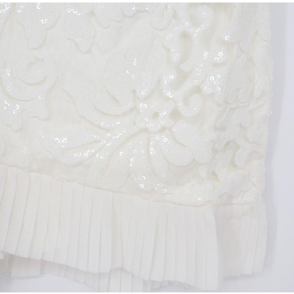 White Lace Ruffle Mini Skirt - Picture 3 of 6